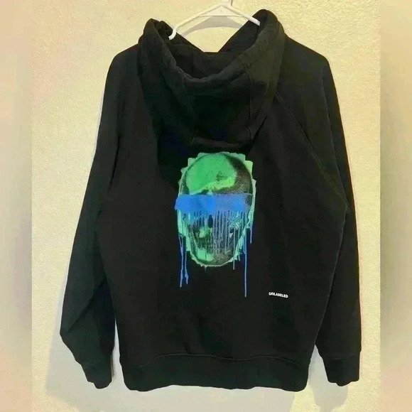 Unlabeled Skull Drip Graphic Chunky Hoodie in Black Size L - Picture 1 of 4